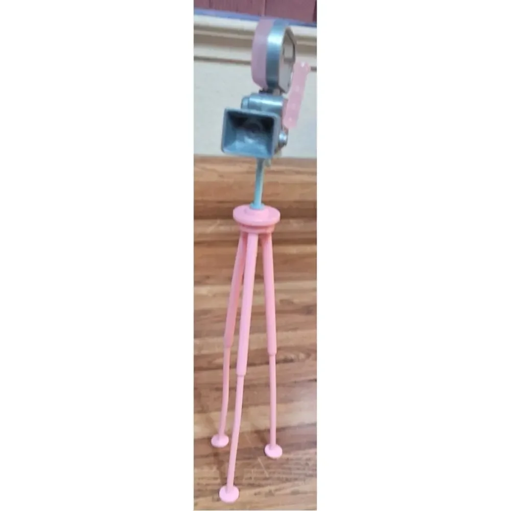 Mattel Barbie Movie Star Teresa 2003 Camera Tripod Clapper Board Accessory